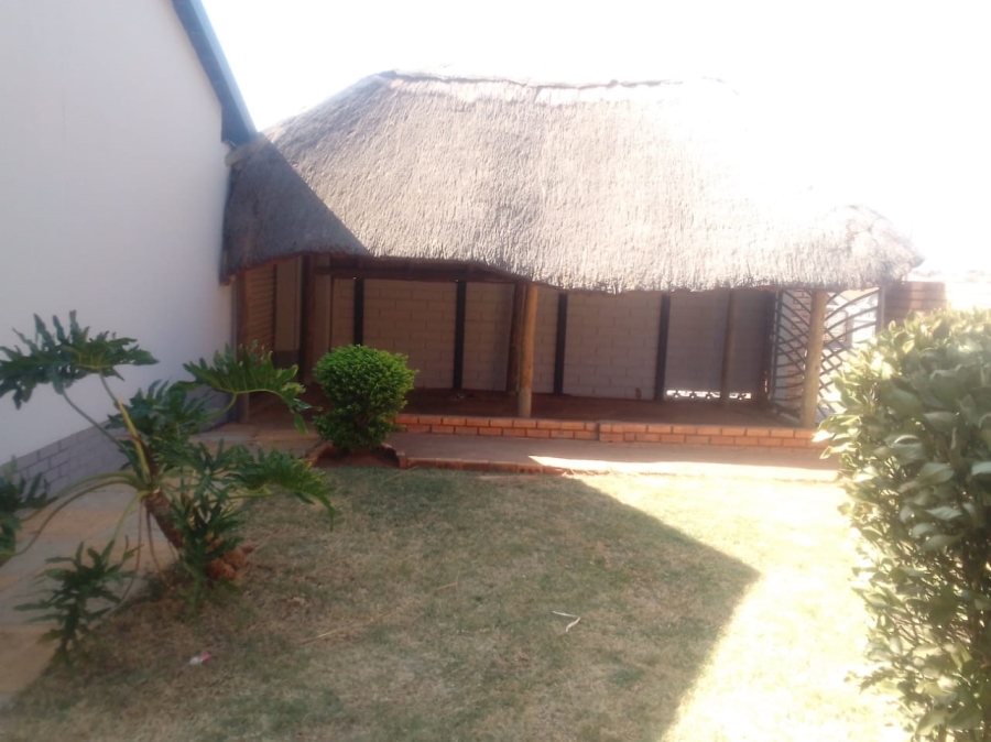 3 Bedroom Property for Sale in Tlhabane West North West